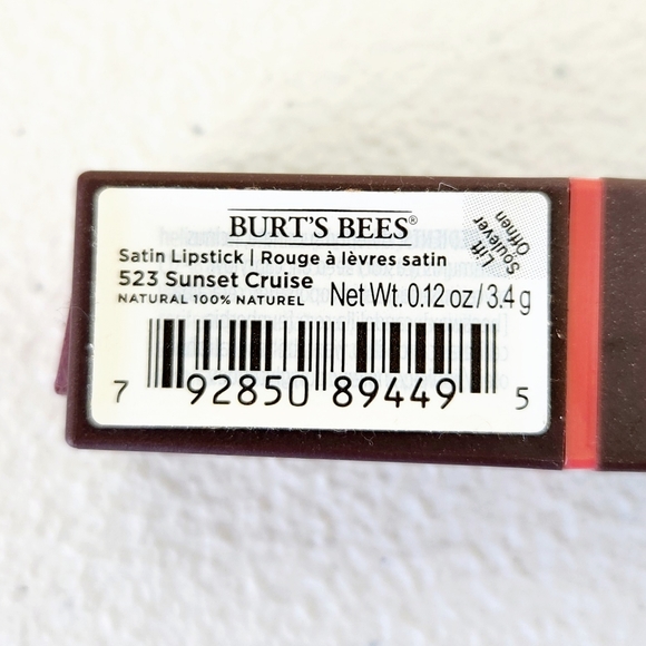 Burt's Bees Satin Lipstick - Picture 11 of 11